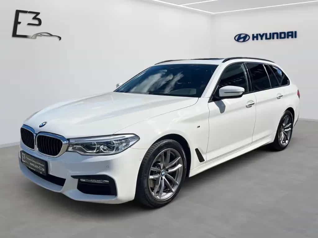 BMW 520 d Touring 8-AT M Sport Panoramadach, Busines 08/2017-photo-0