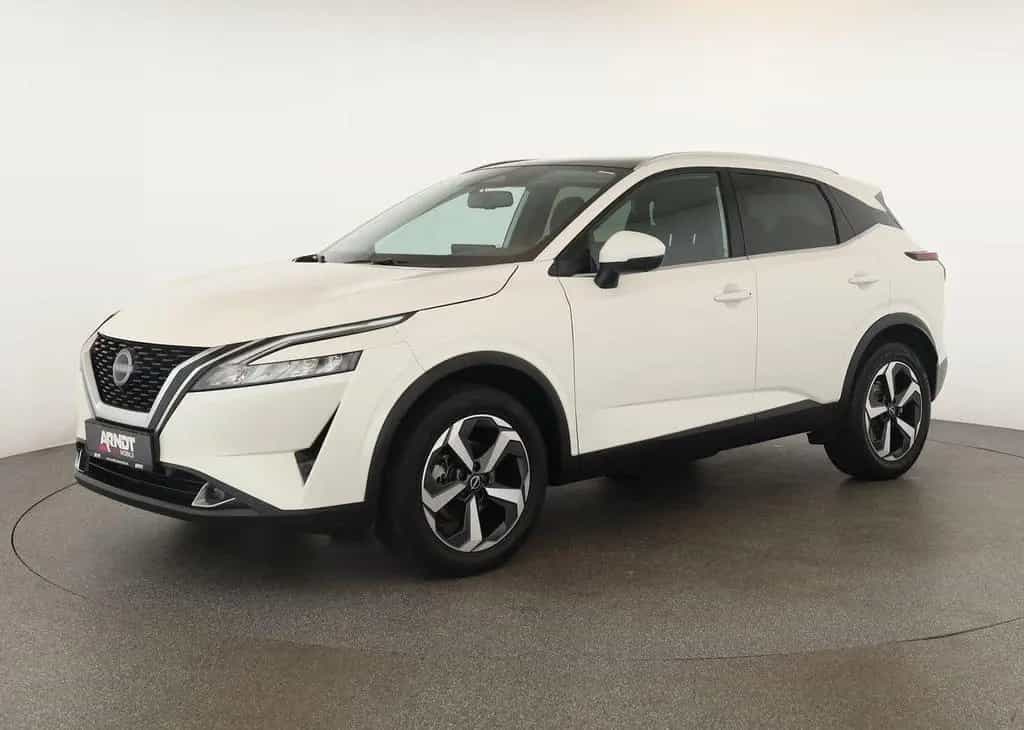 Nissan Qashqai 1.3 DIG-T N-Connecta Pano Nav SitzHZ 360 12/2022-photo-1