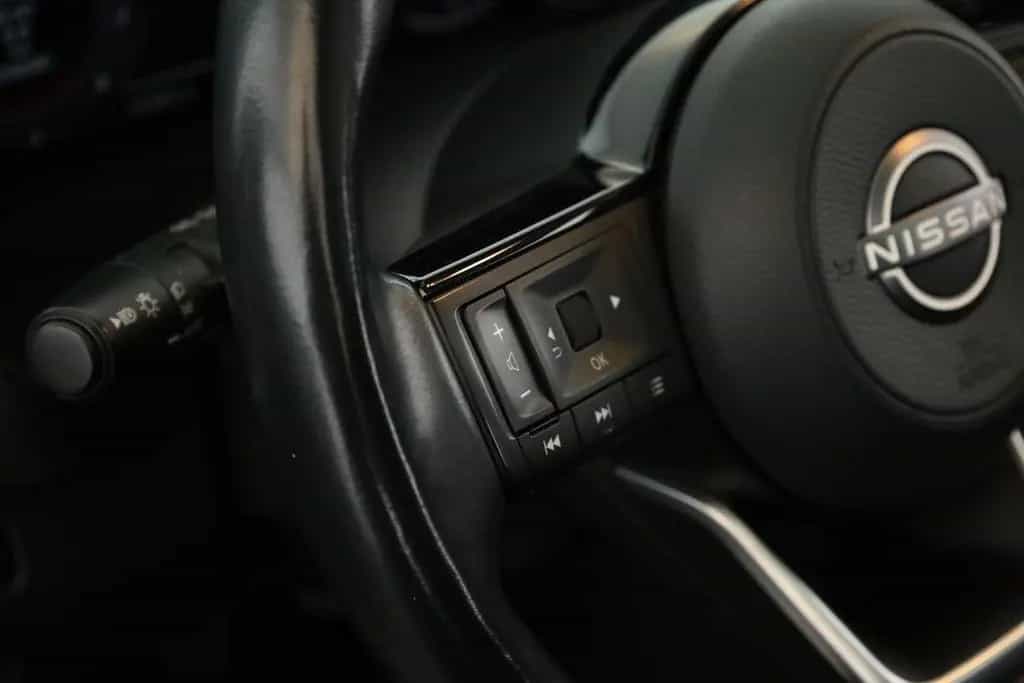 Nissan Qashqai 1.3 DIG-T N-Connecta Pano Nav SitzHZ 360 12/2022-photo-19