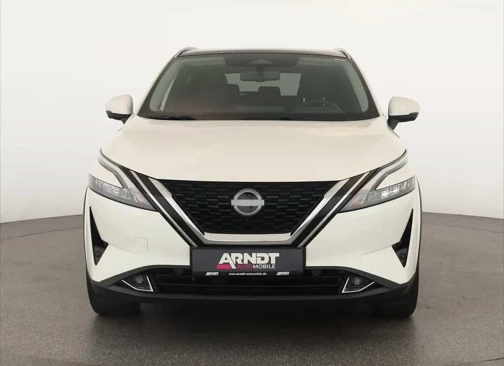 Nissan Qashqai 1.3 DIG-T N-Connecta Pano Nav SitzHZ 360 12/2022-photo-2