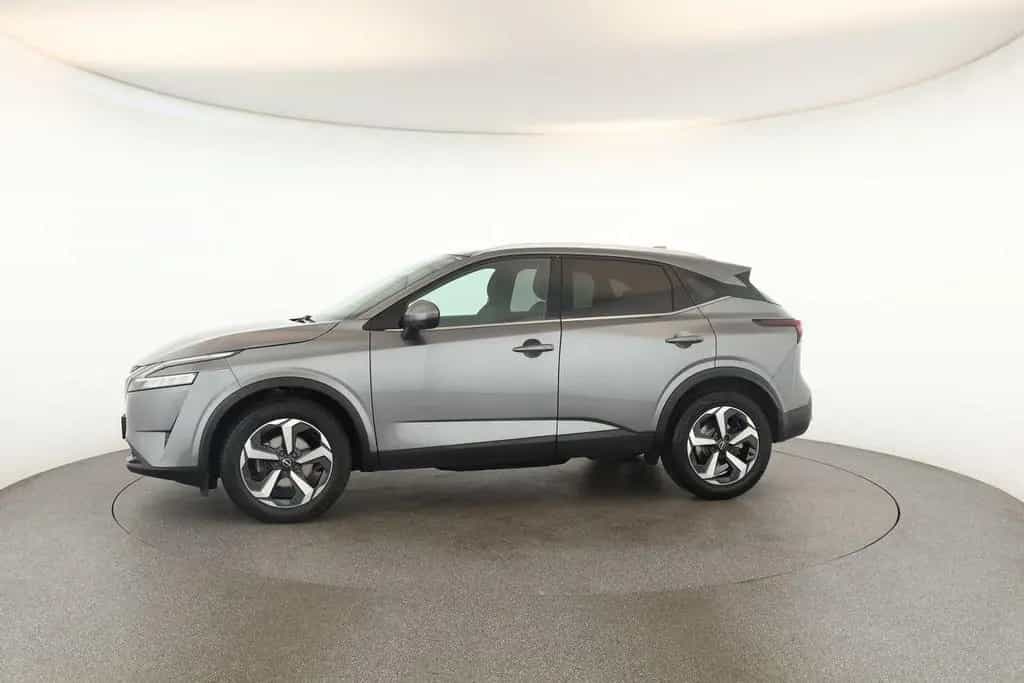 Nissan Qashqai 1.3 DIG-T N-Connecta Pano HUD SitzHZ 360 12/2022-photo-23