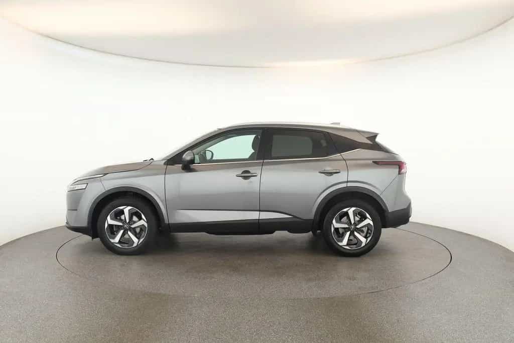 Nissan Qashqai 1.3 DIG-T N-Connecta Pano HUD SitzHZ 360 12/2022-photo-24