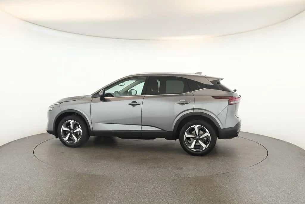 Nissan Qashqai 1.3 DIG-T N-Connecta Pano HUD SitzHZ 360 12/2022-photo-25