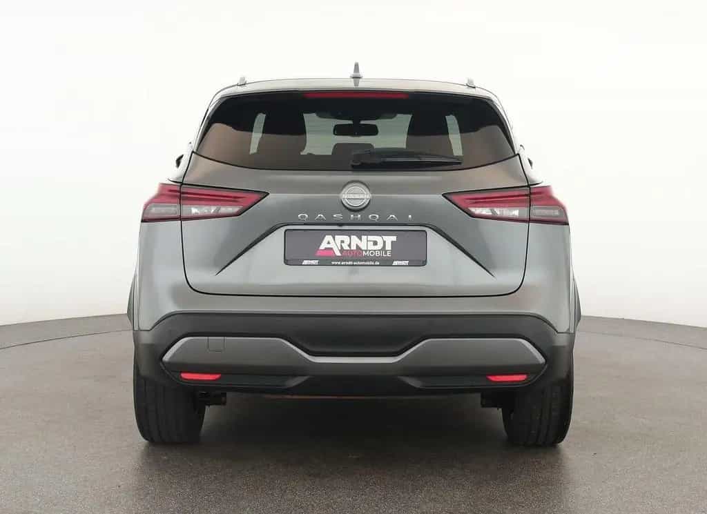 Nissan Qashqai 1.3 DIG-T N-Connecta Pano HUD SitzHZ 360 12/2022-photo-5