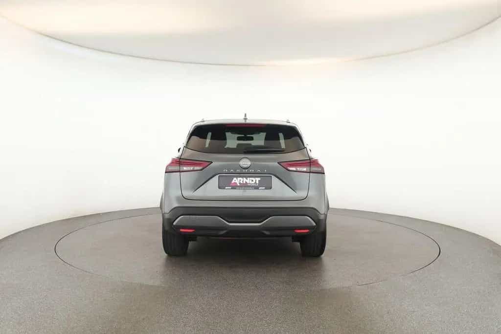 Nissan Qashqai 1.3 DIG-T N-Connecta Pano HUD SitzHZ 360 12/2022-photo-6