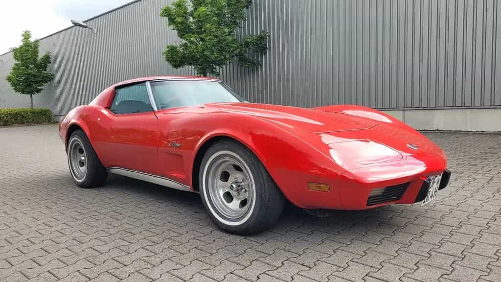 Corvette C3 Corvette Stingray Targa 07/1975-photo-1