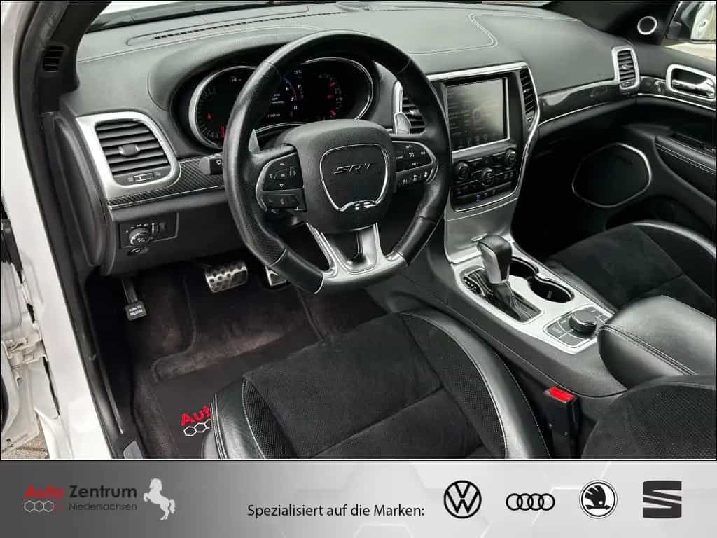 Jeep Grand Cherokee 4X4 SRT*LEDER*NAVI*PANO* 10/2016-photo-12
