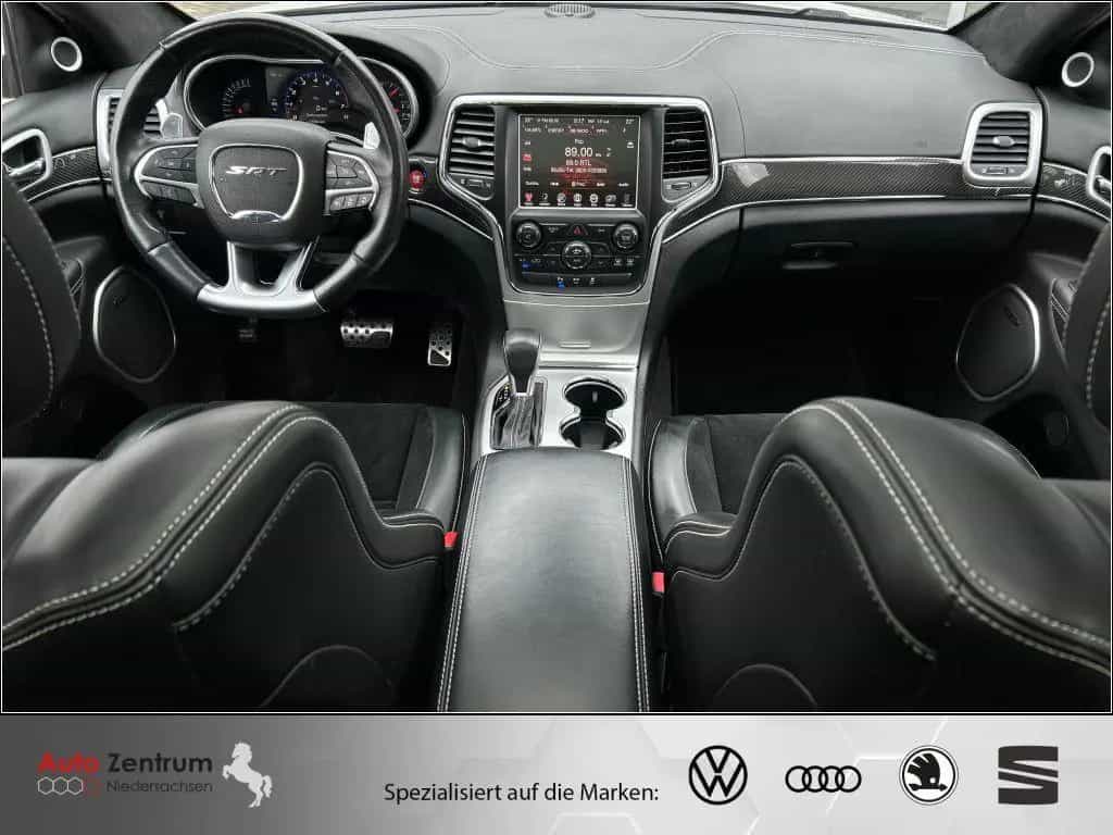 Jeep Grand Cherokee 4X4 SRT*LEDER*NAVI*PANO* 10/2016-photo-18