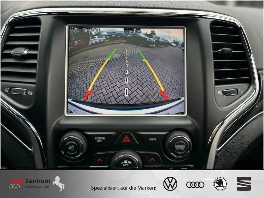 Jeep Grand Cherokee 4X4 SRT*LEDER*NAVI*PANO* 10/2016-photo-23