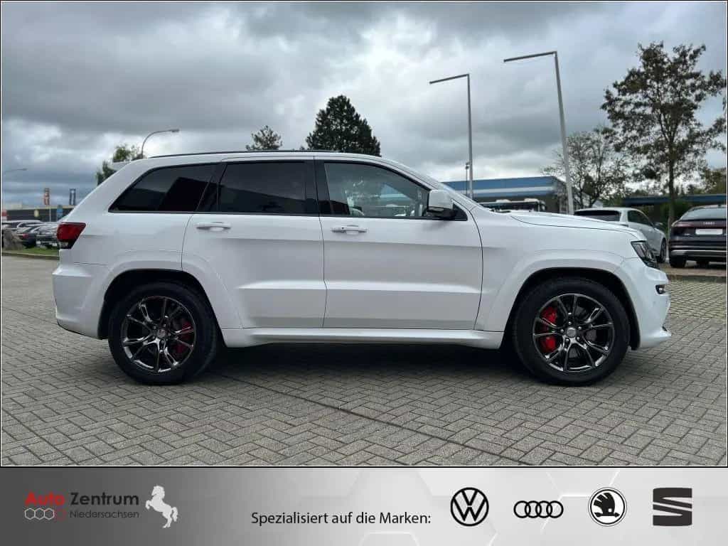 Jeep Grand Cherokee 4X4 SRT*LEDER*NAVI*PANO* 10/2016-photo-3