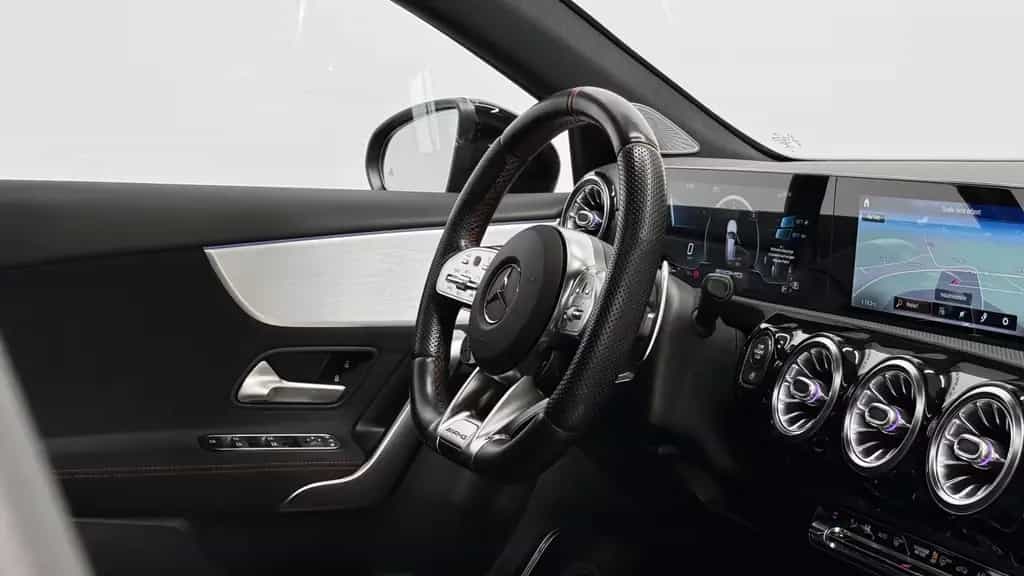 Mercedes-Benz A 45 AMG 4M *Pano*Schale*Perf. Lenkrad*Distr. + 11/2019-photo-15