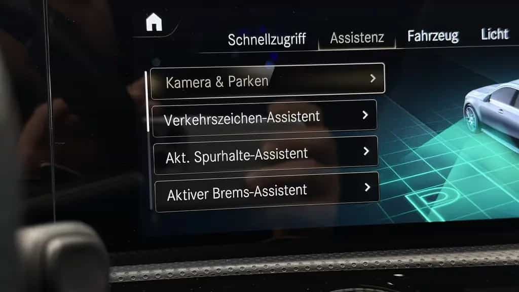 Mercedes-Benz A 45 AMG 4M *Pano*Schale*Perf. Lenkrad*Distr. + 11/2019-photo-25