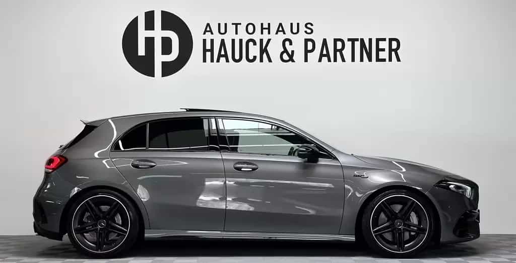 Mercedes-Benz A 45 AMG 4M *Pano*Schale*Perf. Lenkrad*Distr. + 11/2019-photo-5