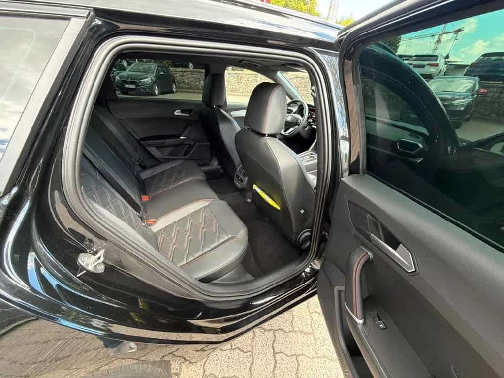 Seat Leon Sportstourer FR 04/2022-photo-12