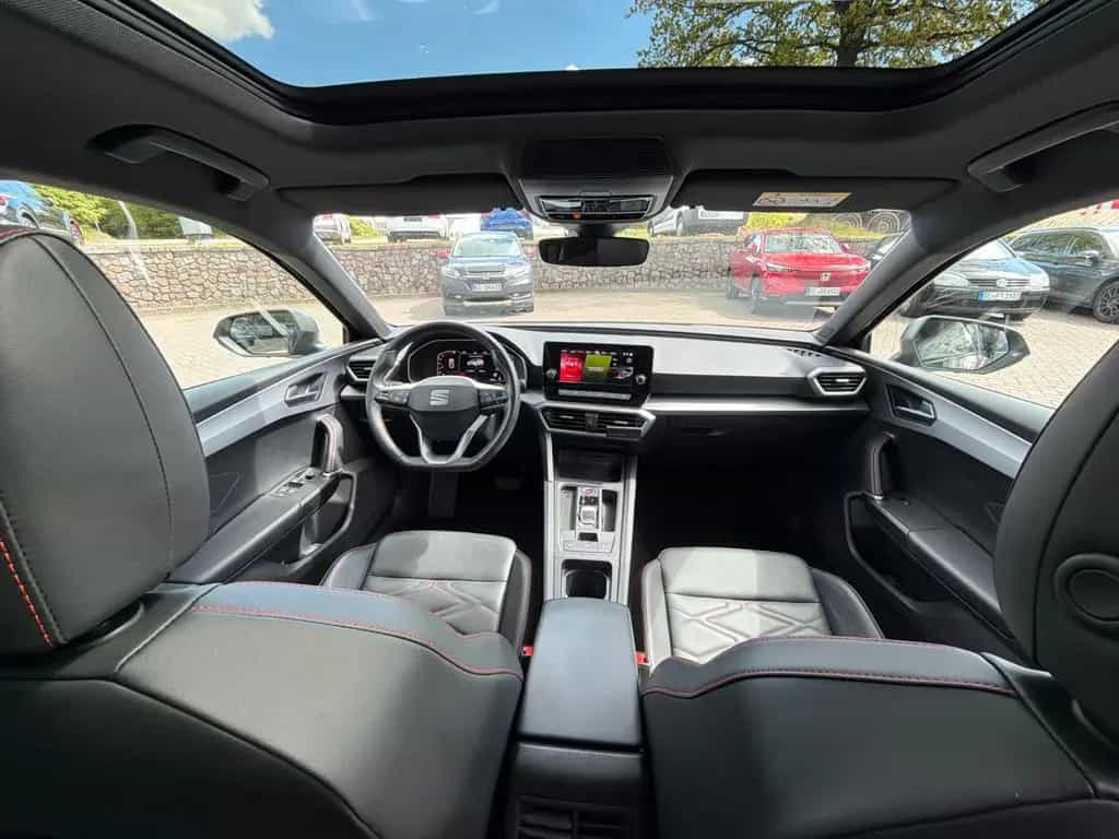 Seat Leon Sportstourer FR 04/2022-photo-16