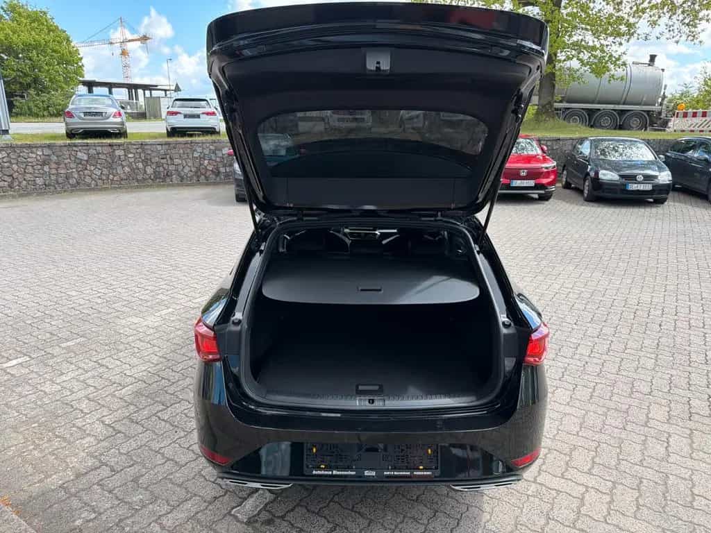 Seat Leon Sportstourer FR 04/2022-photo-20