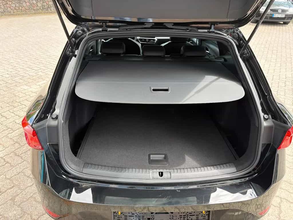Seat Leon Sportstourer FR 04/2022-photo-21