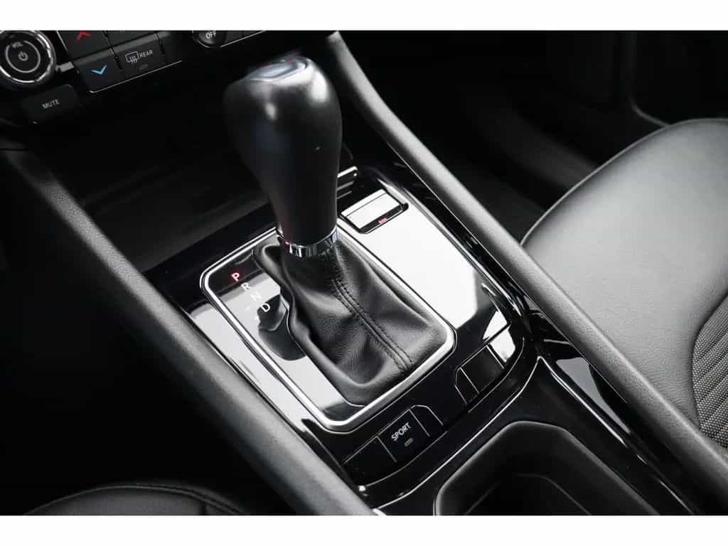 Jeep Compass LIMITED 1.3 GSE 4X2 DCT CARPLAY KLIMAAUT 11/2021-photo-24
