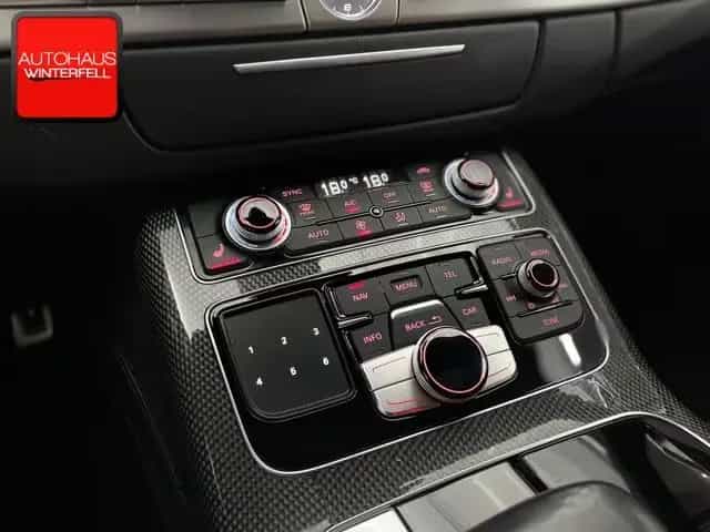 Audi S8 4.0 TFSI Qu CARBON ESD+AHK+HUD+BOSE+MATRIX+ 07/2017-photo-18