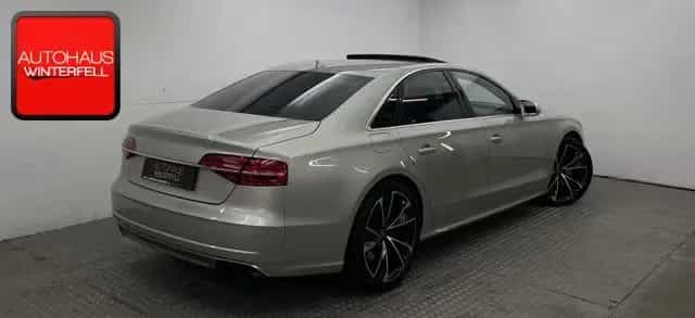 Audi S8 4.0 TFSI Qu CARBON ESD+AHK+HUD+BOSE+MATRIX+ 07/2017-photo-3