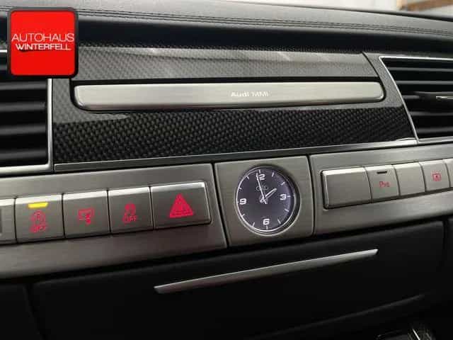 Audi S8 4.0 TFSI Qu CARBON ESD+AHK+HUD+BOSE+MATRIX+ 07/2017-photo-35