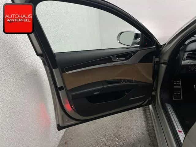 Audi S8 4.0 TFSI Qu CARBON ESD+AHK+HUD+BOSE+MATRIX+ 07/2017-photo-45