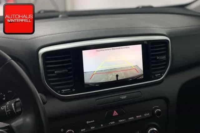 Kia Sportage 1.6 T-GDI VISION AHK+KAMERA+CARPLAY+DAB 03/2021-photo-11