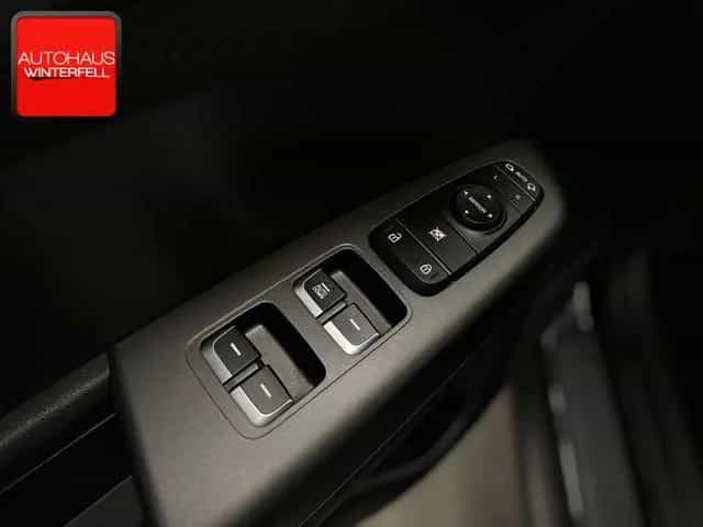 Kia Sportage 1.6 T-GDI VISION AHK+KAMERA+CARPLAY+DAB 03/2021-photo-23