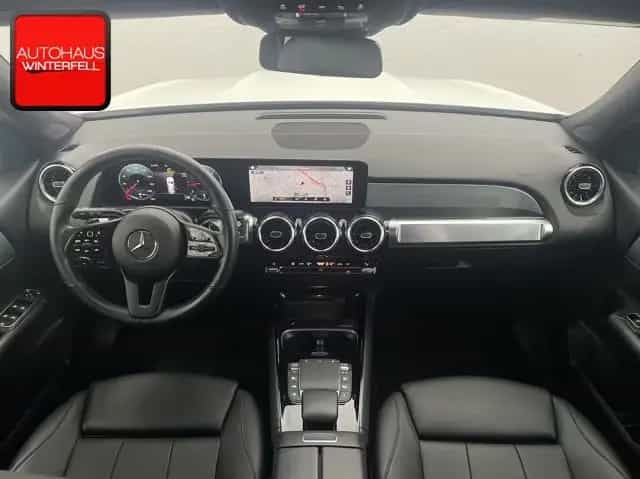 Mercedes-Benz GLB-Class d 7SITZ+DIGITAL+KAMERA+CARPLAY+AUGMENTED 02/2021-photo-2