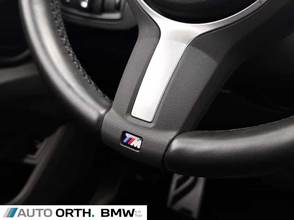BMW X1 sDrive18d AUT. M-SPORT LEDER NAVI+ HUD PANO 03/2019-photo-24