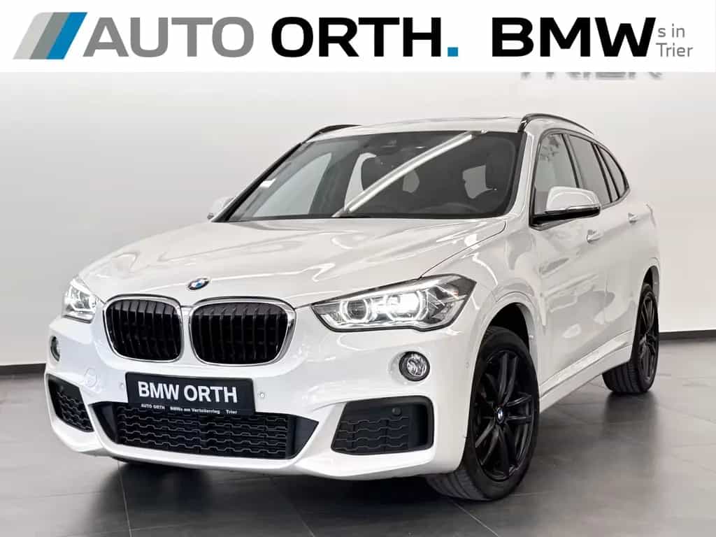 BMW X1 sDrive18d AUT. M-SPORT LEDER NAVI+ HUD PANO 03/2019-photo-4