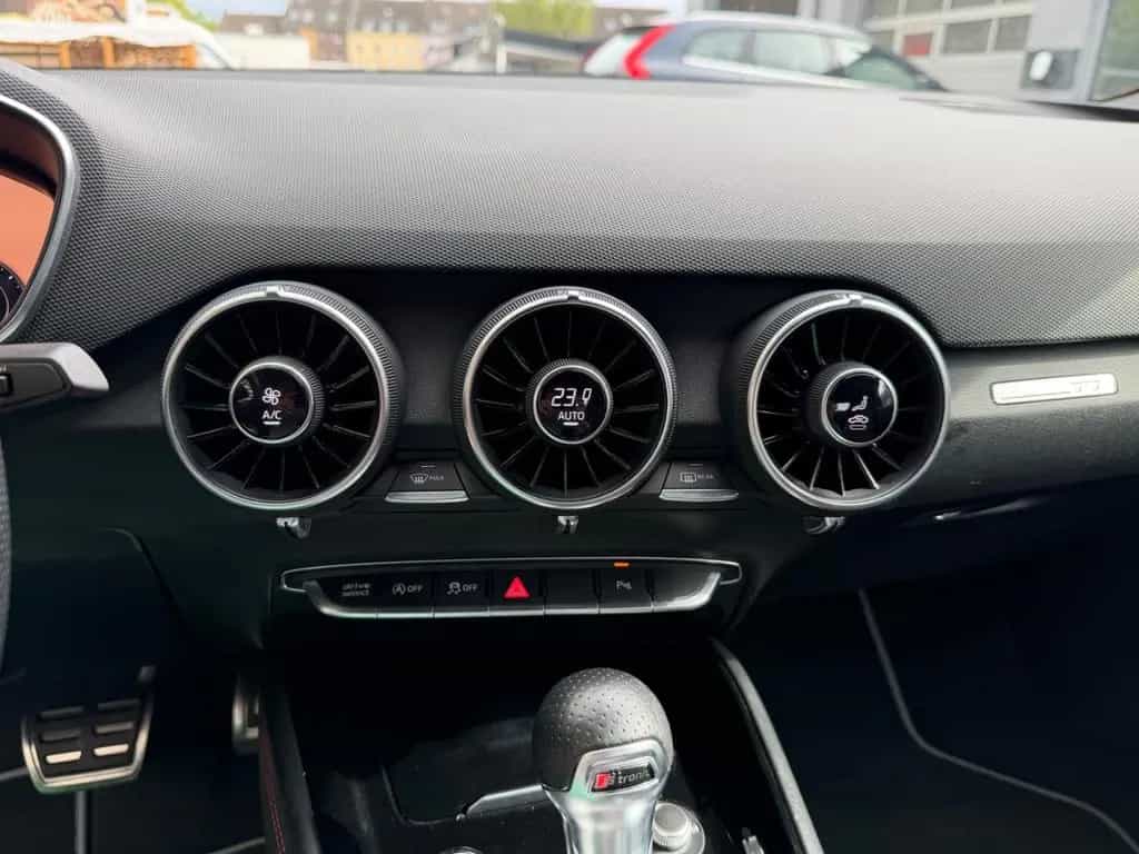 Audi TT Roadster 40 TFSI |S line Competition|Matrix| 02/2019-photo-6