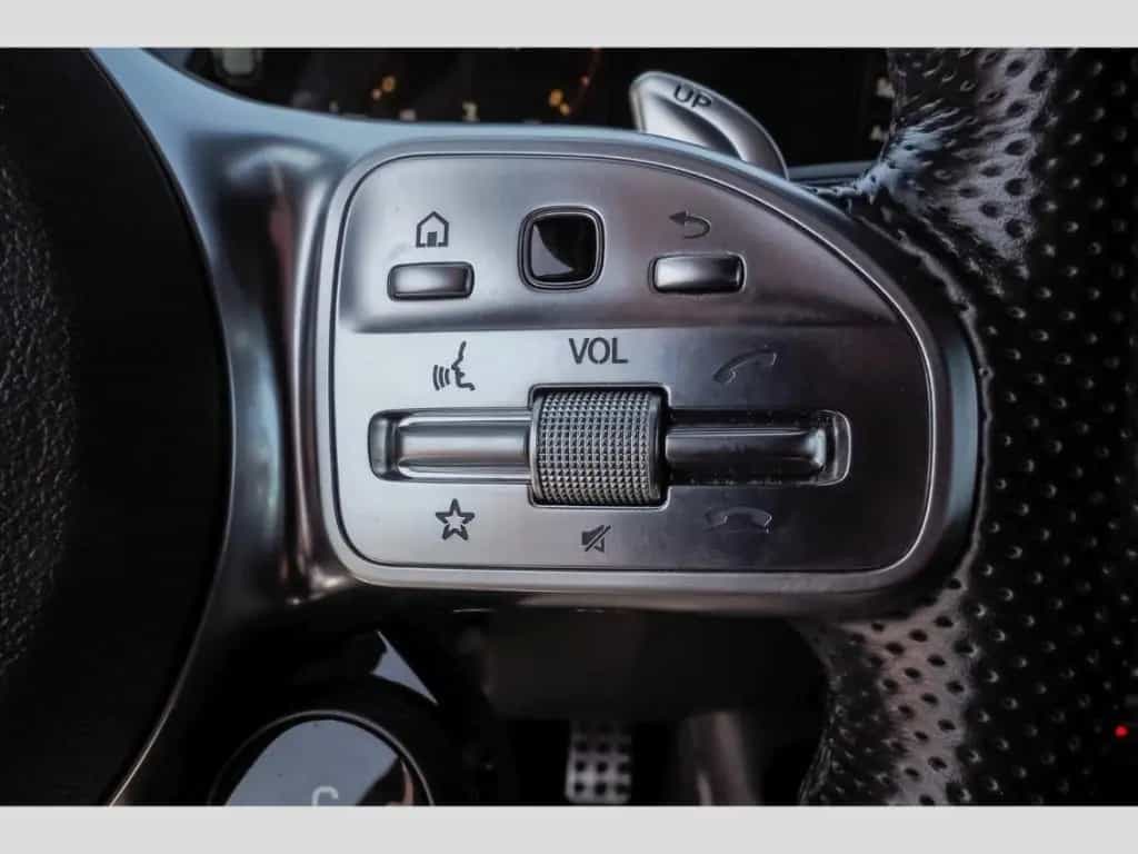 Mercedes-Benz A 35 AMG 4Matic Edition 360-Kam Multibeam LED HU 11/2018-photo-14