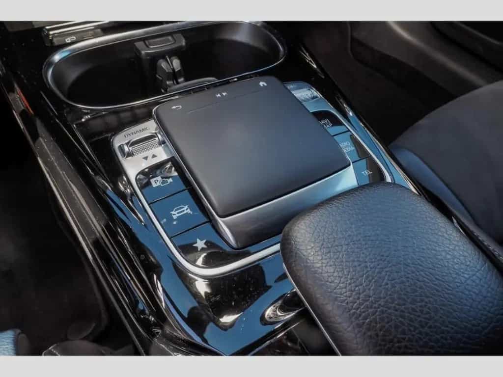 Mercedes-Benz A 35 AMG 4Matic Edition 360-Kam Multibeam LED HU 11/2018-photo-15