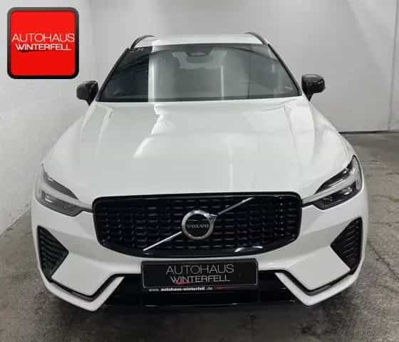 Volvo XC60 B5 B R-DESIGN MEMORY+AHK+KAMERA+GOOGLE+LED+ 03/2022-photo-5