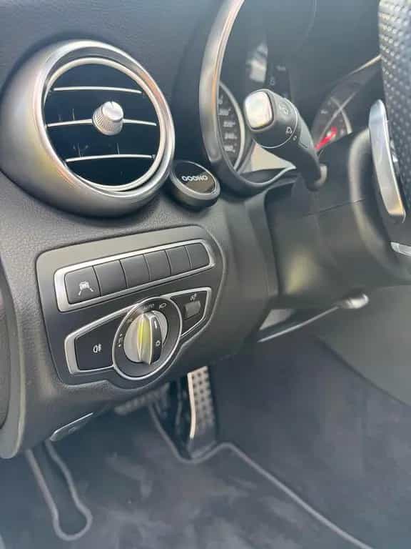 Mercedes-Benz C 220 d Autom. - 10/2019-photo-9