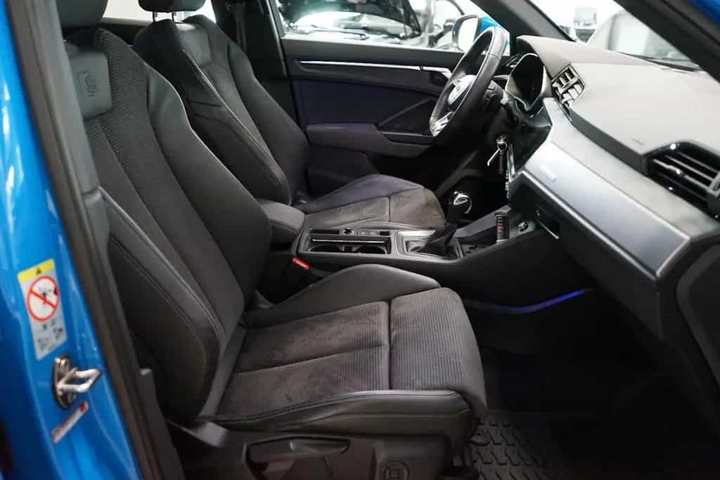 Audi Q3 45 TFSI quattro S Line Standheizung+AD+360° 04/2019-photo-21