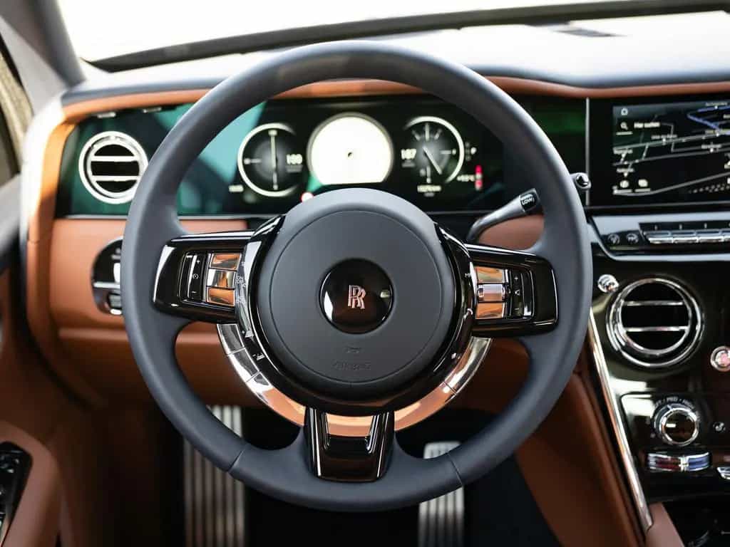 Rolls-Royce Cullinan 02/2025-photo-12