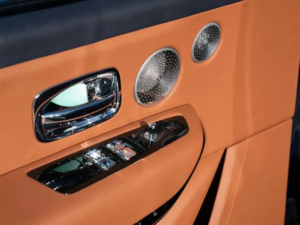 Rolls-Royce Cullinan 02/2025-photo-19