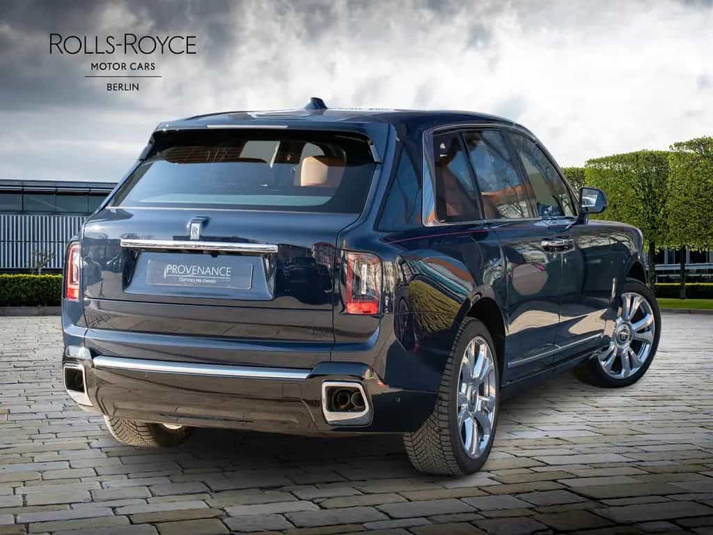 Rolls-Royce Cullinan 02/2025-photo-4