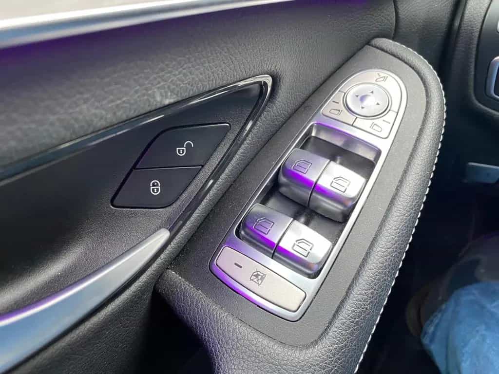 Mercedes-Benz C 180 T Autom. -AMG Line 12/2020-photo-7
