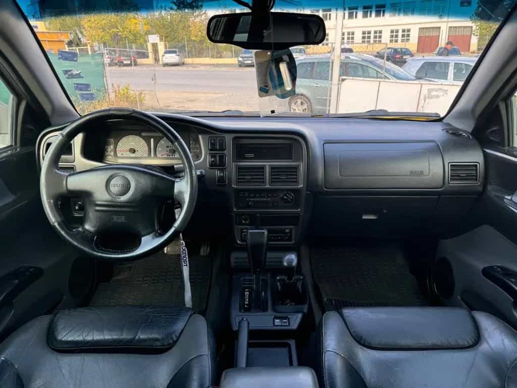 Isuzu Trooper Vehicross 3,5 V6 LPG 03/2000-photo-8