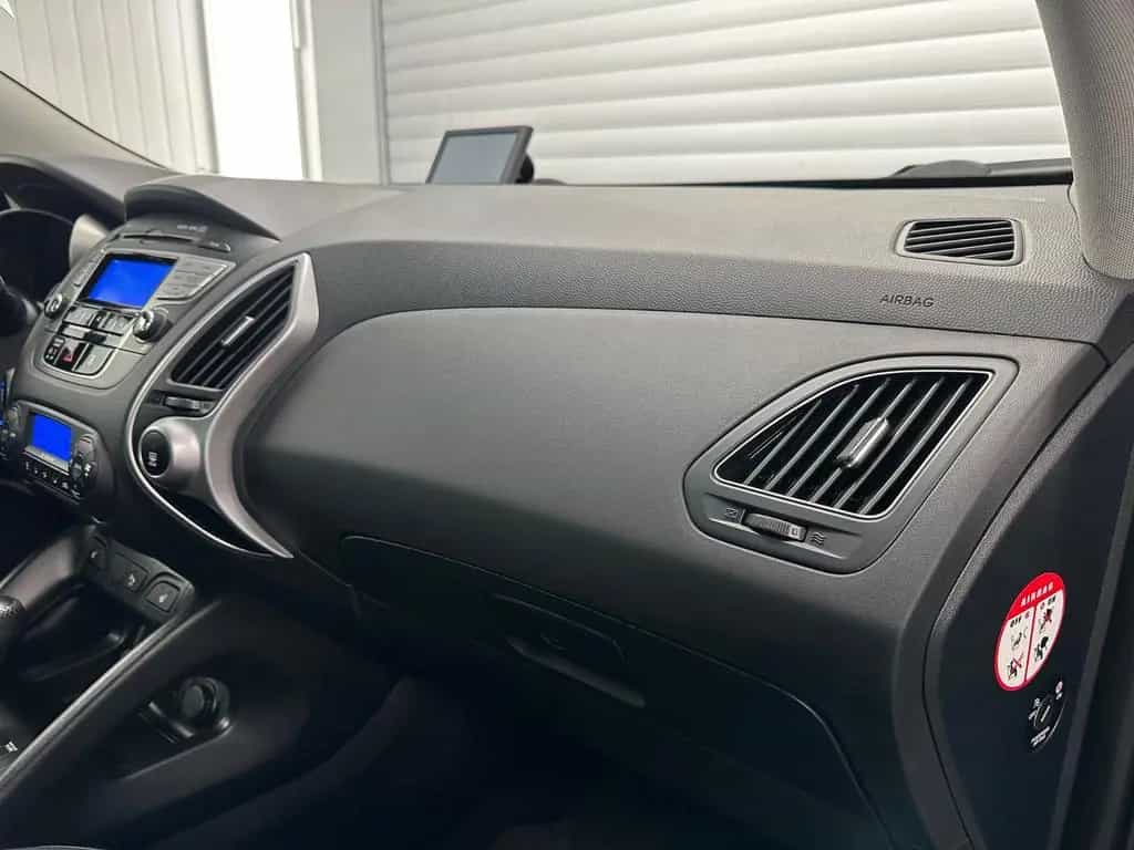 Hyundai ix35 Tucson 2,0 Premium AWD Automatik Allrad CD 12/2011-photo-20
