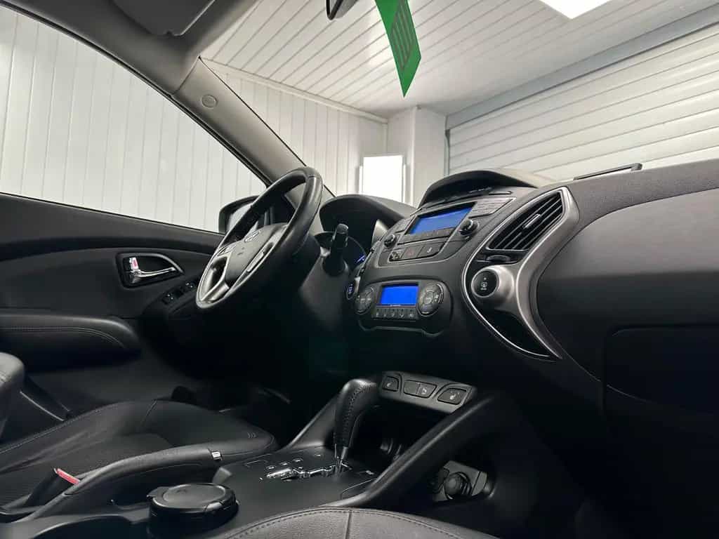 Hyundai ix35 Tucson 2,0 Premium AWD Automatik Allrad CD 12/2011-photo-21