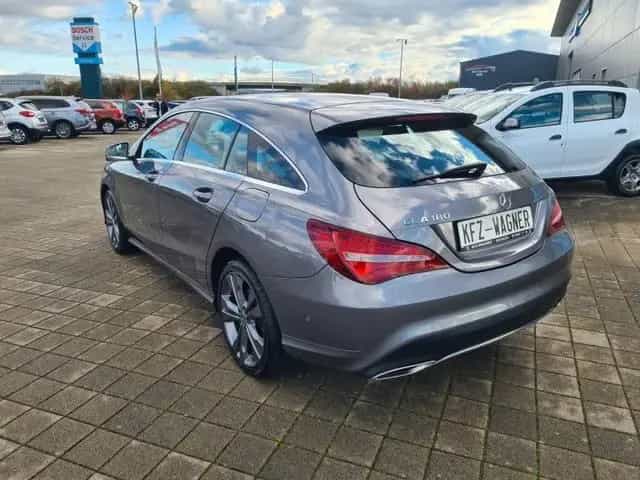 Mercedes-Benz CLA 180 Shooting Brake URBAN LED 05/2018-photo-1