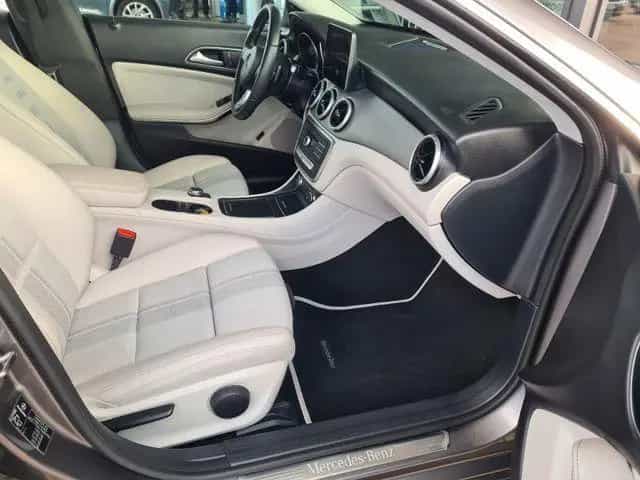 Mercedes-Benz CLA 180 Shooting Brake URBAN LED 05/2018-photo-15
