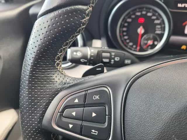 Mercedes-Benz CLA 180 Shooting Brake URBAN LED 05/2018-photo-17
