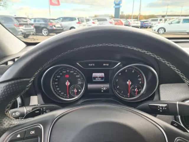 Mercedes-Benz CLA 180 Shooting Brake URBAN LED 05/2018-photo-20