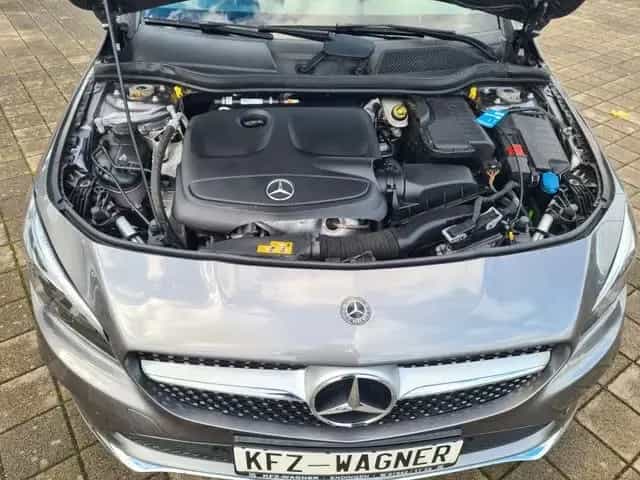 Mercedes-Benz CLA 180 Shooting Brake URBAN LED 05/2018-photo-4