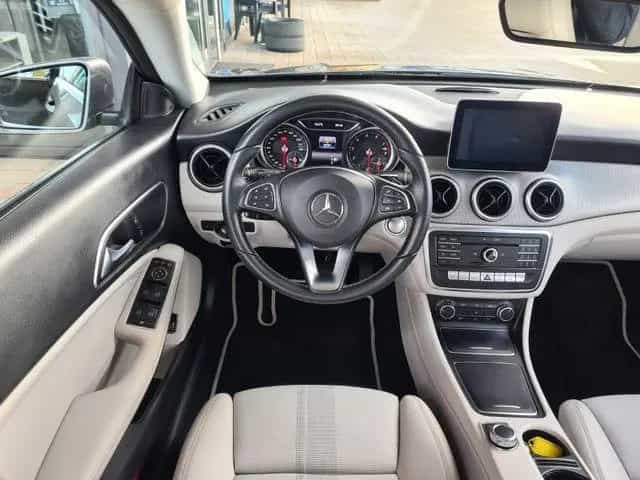 Mercedes-Benz CLA 180 Shooting Brake URBAN LED 05/2018-photo-8